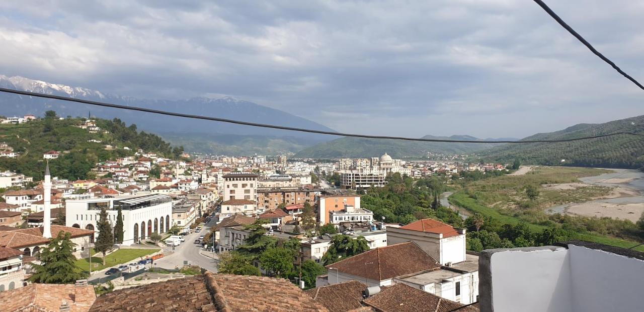 Vila Darla Berat Esterno foto