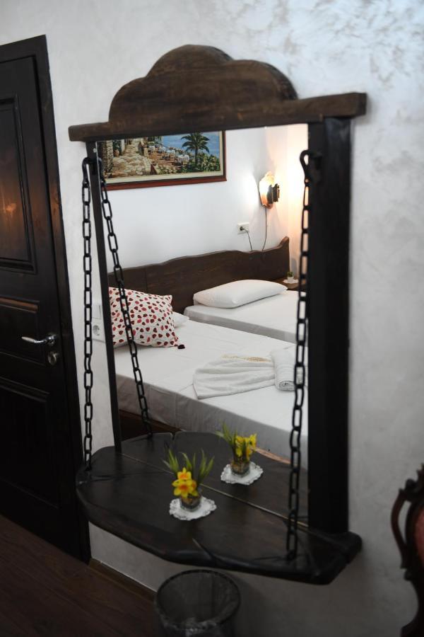 Vila Darla Bed and Breakfast Berat Esterno foto