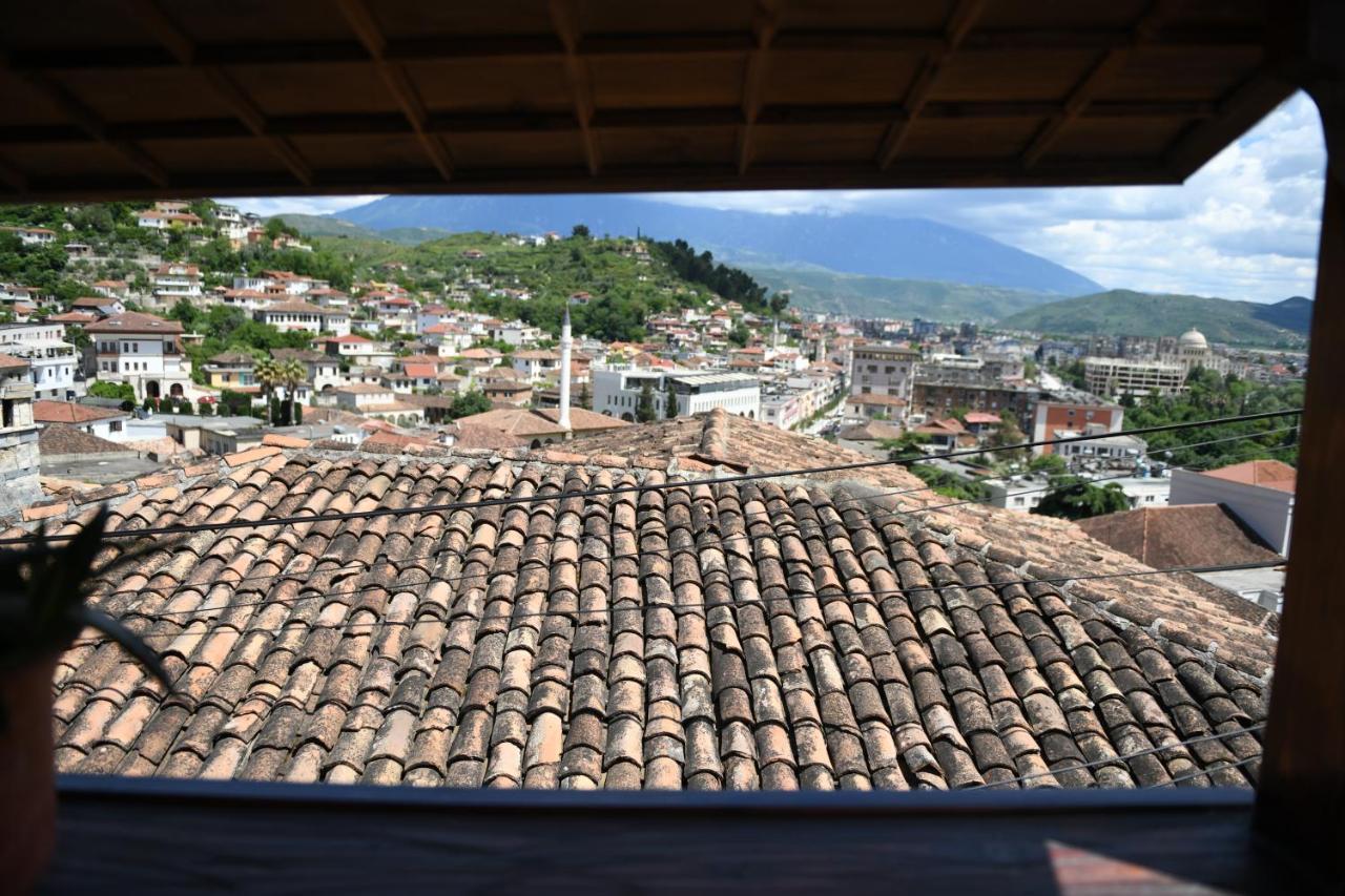 Vila Darla Berat Esterno foto